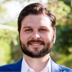 daniel perry headshot